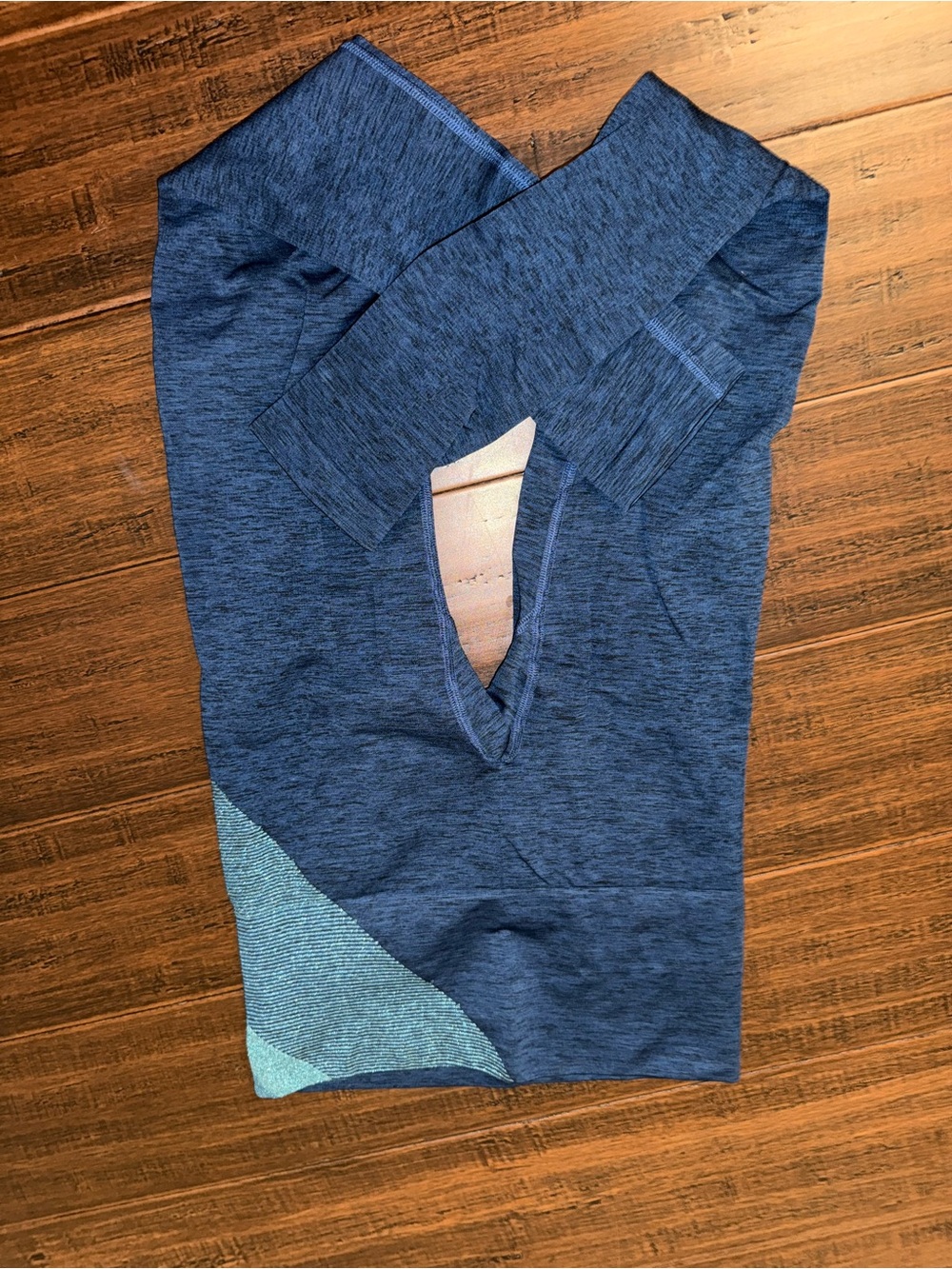 Seamless Blue Heather Leggings with Mint Accent